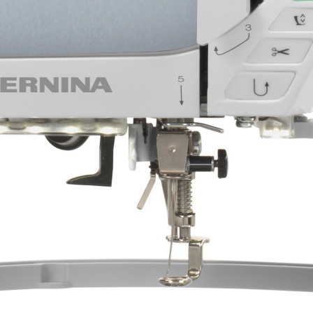 Bernina B 570 QE