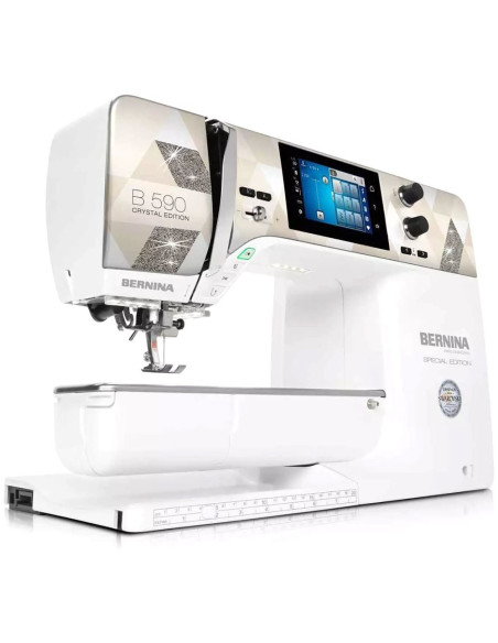 Bernina 590 Crystal Edition