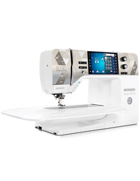 Bernina 790 Plus Crystal Edition