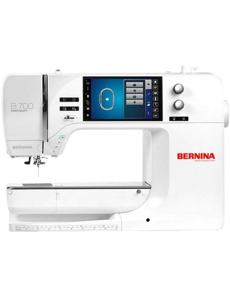 Bernina B 700