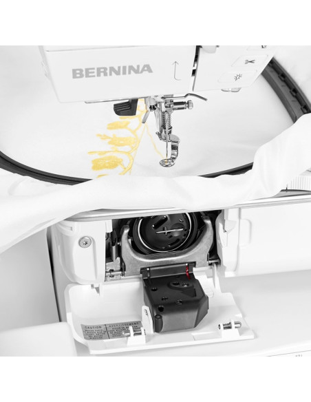 Bernina B 700