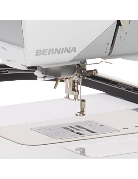 Bernina B 990
